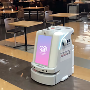 【全国丸井永旺购物中心9家店铺】机器人标牌广告