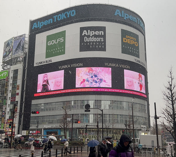 【hololive森卡利欧佩·小鸟游琪亚拉】新宿unika vision 應援廣告案例（2025/03）